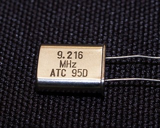 9.216MHz 水晶振動子 2P