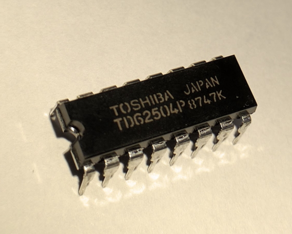 7回路 トランジスタアレイ TOSHIBA TD62504P
