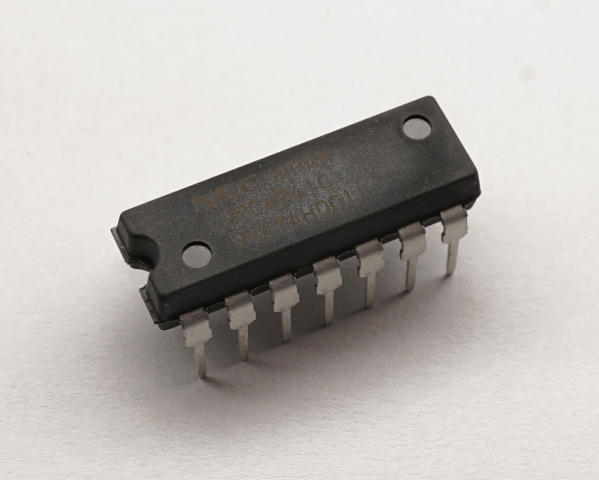 4回路 汎用オペアンプ μPC4741C