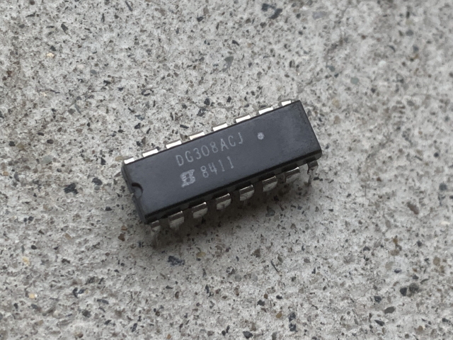 inter sil DG308ACJ 4回路CMOS スイッチ