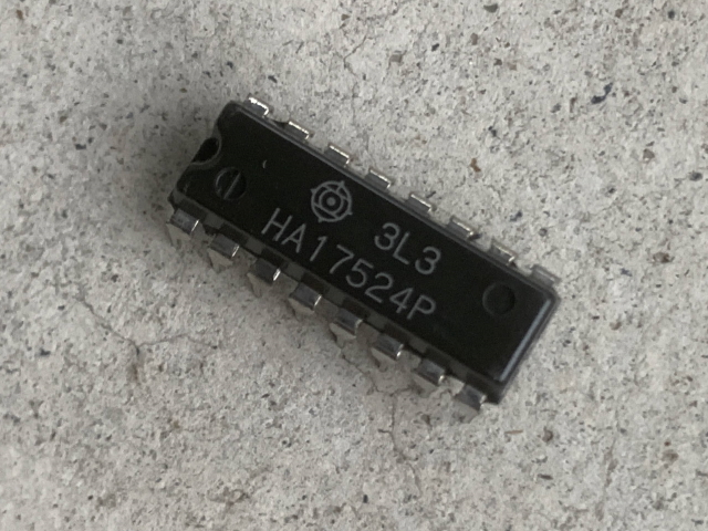 HITACHI HA17524 スイッチングレギュレーターコントローラー