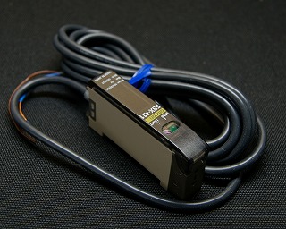 光電センサーユニット OMRON E3X-A11