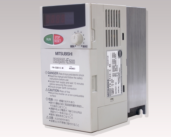 AC200V 0.4kW インバーター 三菱電機 FR-E520-0.4K