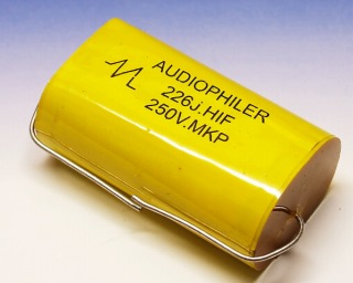 250V 22μF ±5% (226J) メタライズド ポリプロピレン フィルムコンデンサ AUDIOPHILER