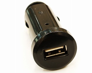 USB A型ポート付き DC充電器 CoreWave CW-136DC (367)