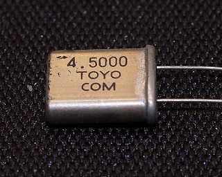 4.5000MHz 水晶振動子 2P