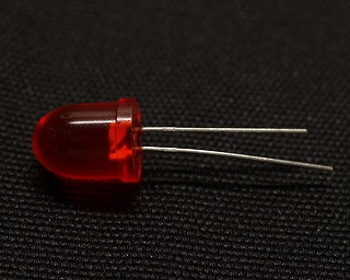 10φ大型赤色LED SHARP LT9512D
