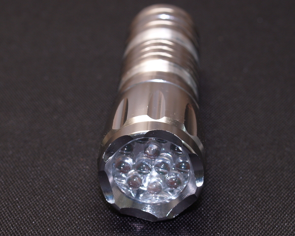 超まぶしい LED ハンディライト超高輝度LED12球使用 SMALL SUNシルバー