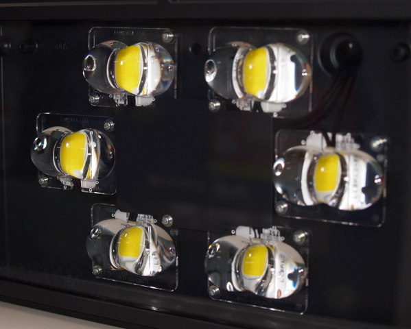 TOSHIBA ハイパワー投光器 LEDS-06901W(K)-LS9 未使用品