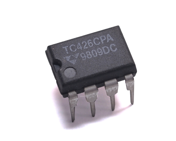 1.5A デュアル ハイスピード パワーMOSFET ドライバー TC426CPA