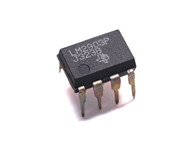 2回路 電圧コンパレータ TEXAS LM2903