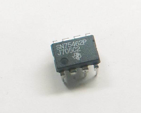 2回路 ペリフェラルドライバー TEXAS SN75462P
