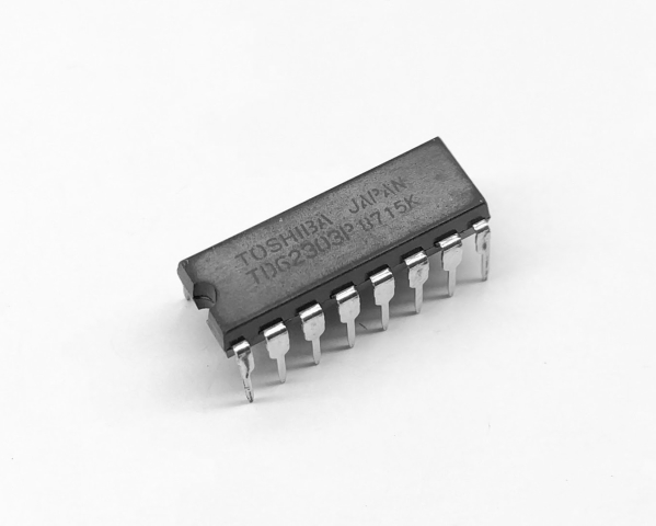 6回路 トランジスタアレイ TOSHIBA TD62303P