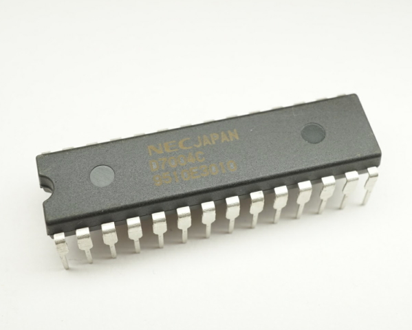 10 bit A/D コンバーター NEC μPD7004C