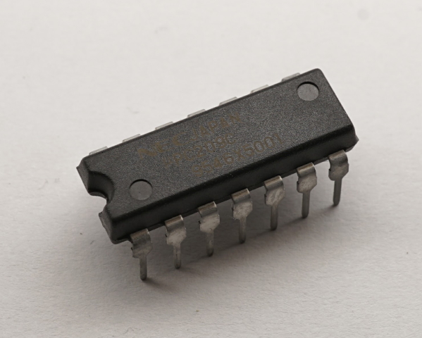 2回路 オペアンプ NEC μPC209C