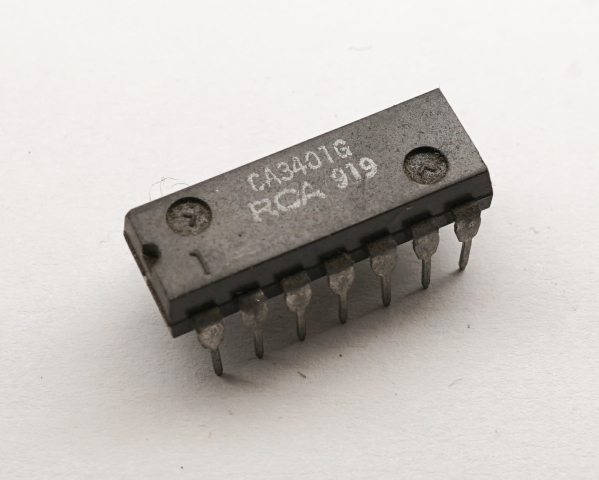 4回路 オペアンプ RCA CA3401G