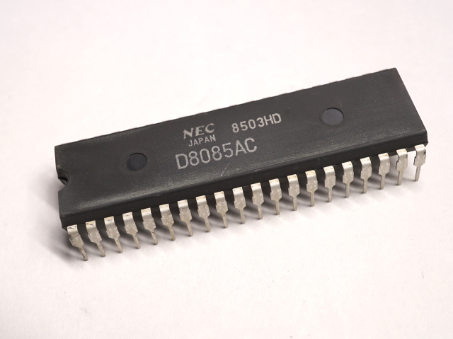 μPD8085AC 8ビット シングルチップ マイクロプロセッサー